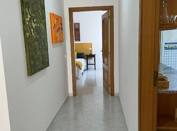 Sea View - Yellow Apartment *